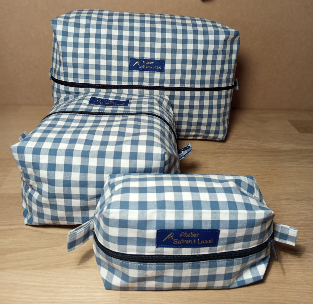 3 Cubes de rangement valise – Vichy bleu marine - Atelier Safran & Lazuli