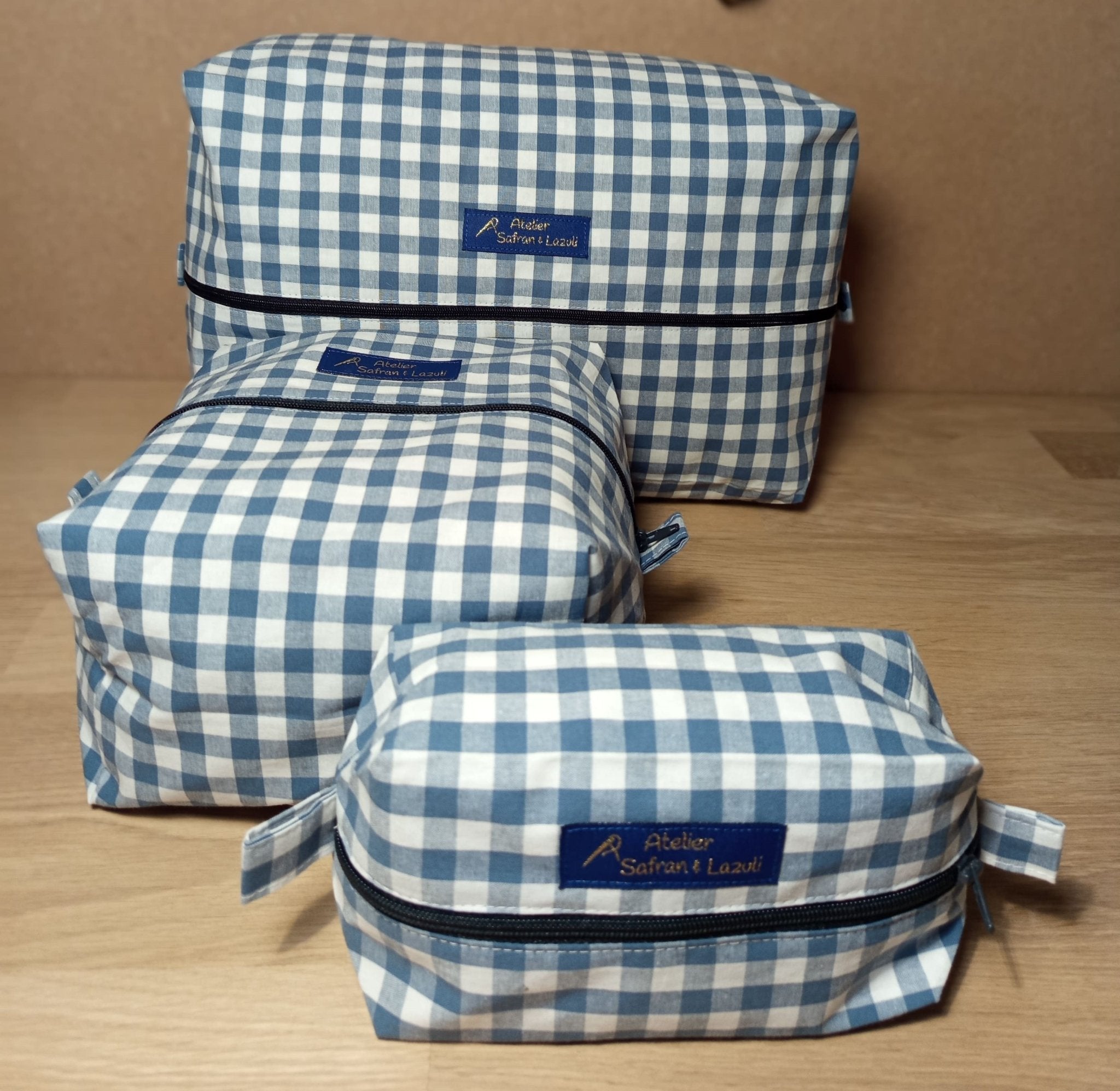3 Cubes de rangement valise – Vichy bleu marine - Atelier Safran & Lazuli
