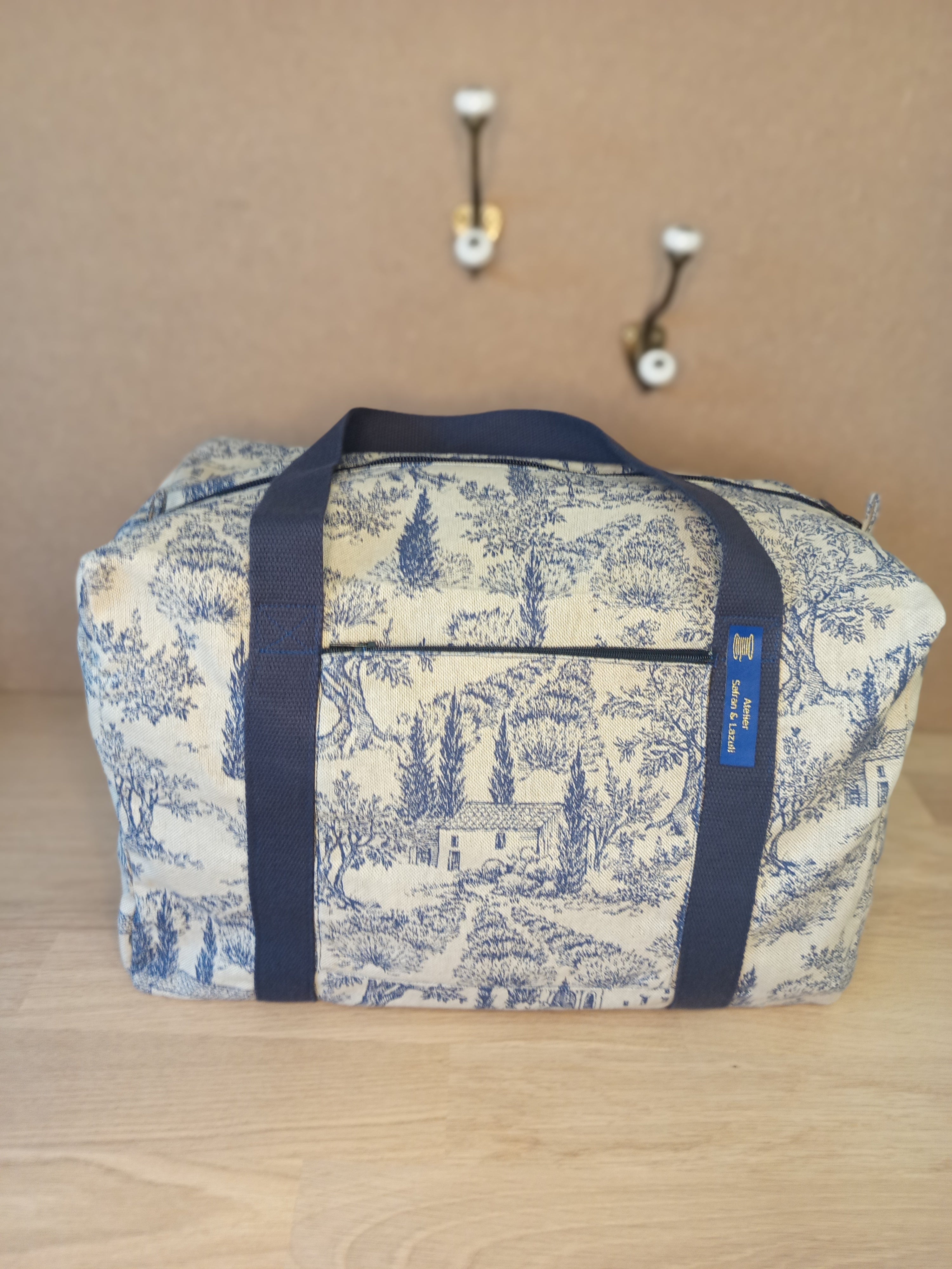 Sac format cabine toile de Jouy provençale