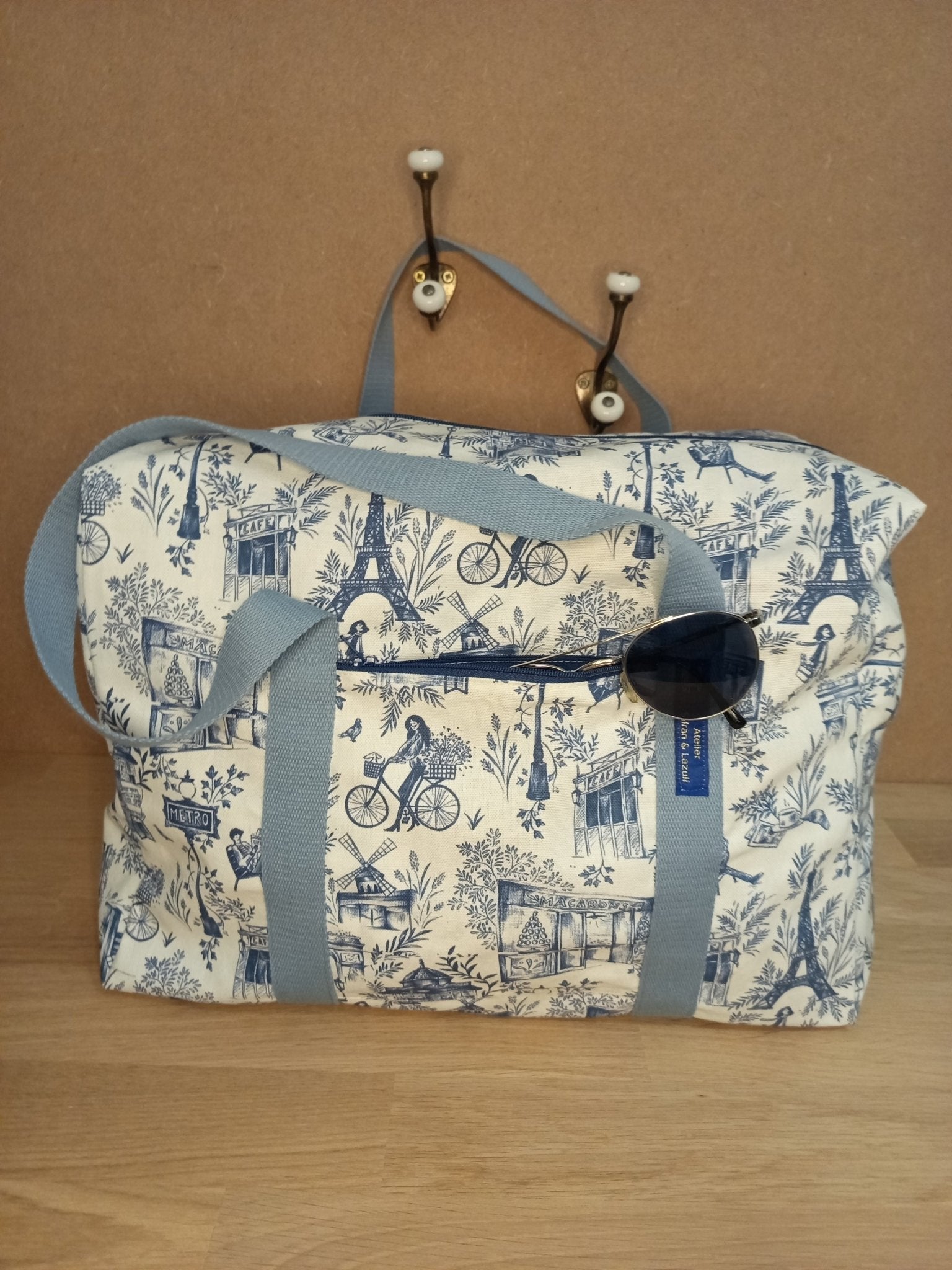 Sac format cabine Paris - Atelier Safran & Lazuli